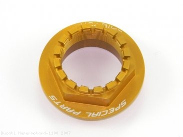 Rear Wheel Axle Nut by Ducabike Ducati / Hypermotard 1100 / 2007