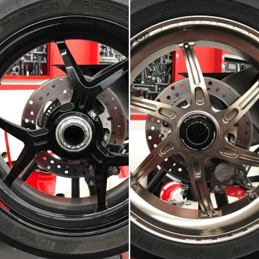 Rear Wheel Axle Nut by Ducabike Ducati / 1299 Panigale R / 2015