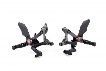 MUE2 Adjustable Rearsets by Gilles Tooling