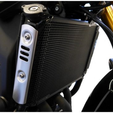 Radiator Guard by Evotech Performance