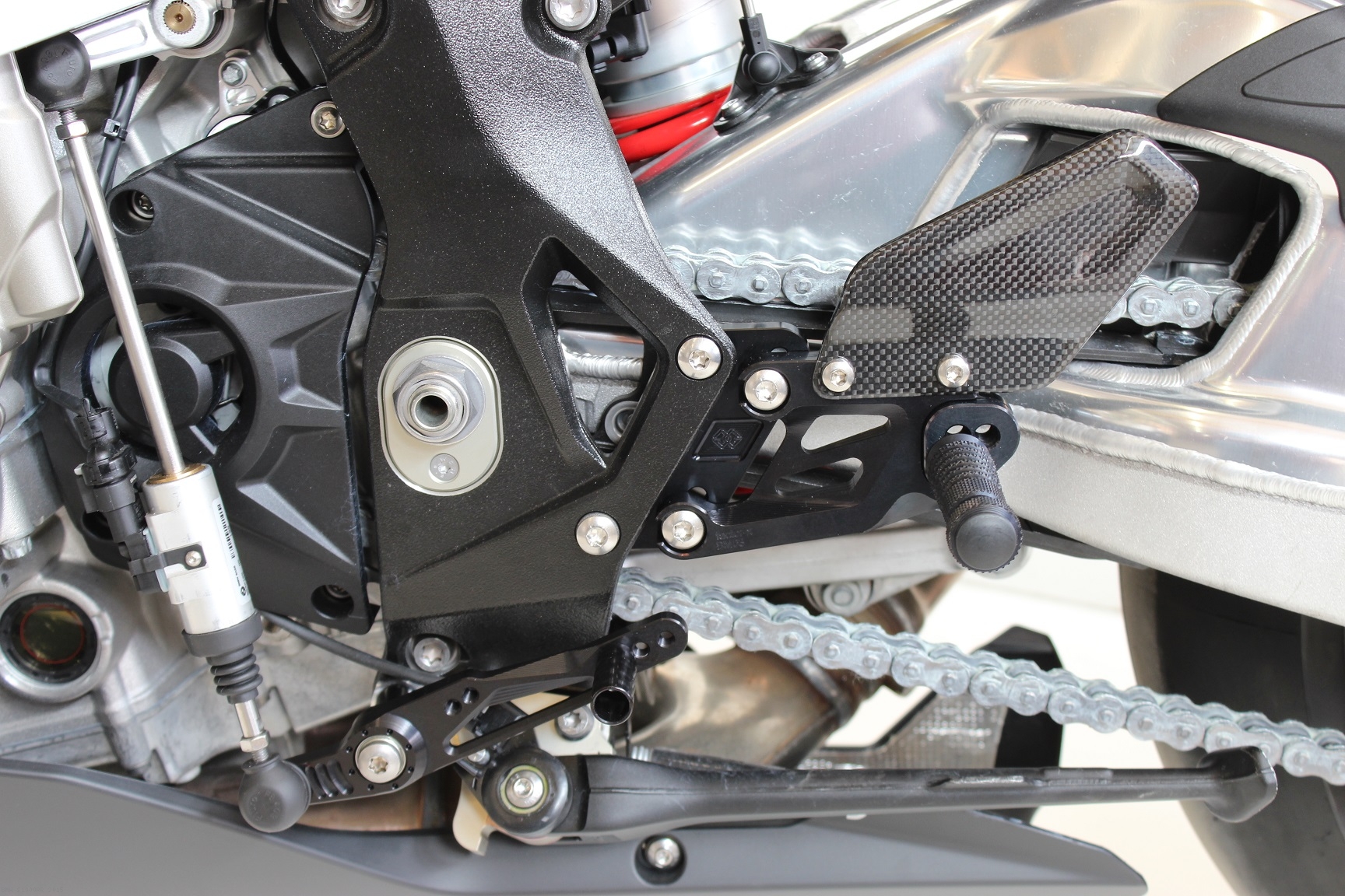 FXR Adjustable Rearsets by Gilles Tooling BMW / S1000RR / 2015 (FXRBM03)