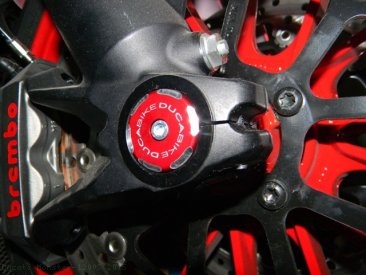 Right Side Front Wheel Axle Cap by Ducabike Ducati / Monster 1200S / 2015