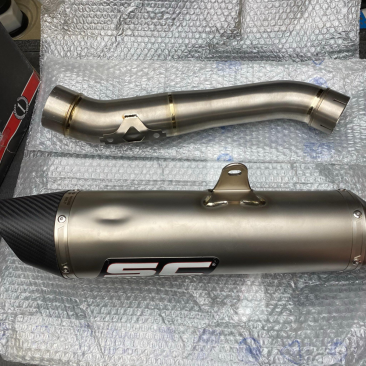  Aprilia / RSV4 1100 Factory / 2021