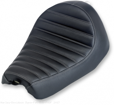 Horizontal Tuck n' Roll Champion Seat by Biltwell Harley Davidson / Dyna Fat Bob FXDF / 2017