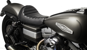 Horizontal Tuck n' Roll Champion Seat by Biltwell Harley Davidson / Dyna Street Bob FXDB / 2012