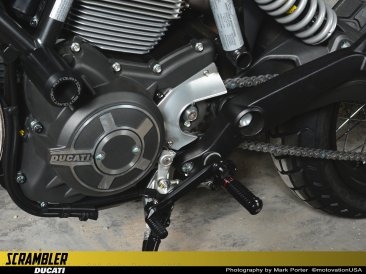 Aluminum Sprocket Cover by Rizoma Ducati / Scrambler 800 Cafe Racer / 2018