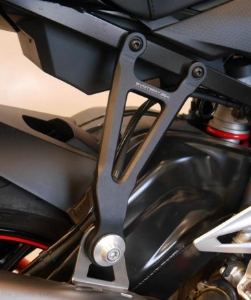 Exhaust Hanger Bracket with Passenger Peg Blockoff by Evotech Performance BMW / S1000R / 2019