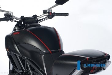 Carbon Fiber Tank Cover by Ilmberger Carbon Ducati / Diavel / 2011
