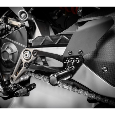  Aprilia / Tuono 660 Factory / 2026
