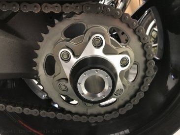 Rizoma Rear Hub Cover Ducati / 1299 Panigale / 2015