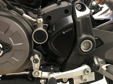 Billet Aluminum Sprocket Cover by Ducabike Ducati / Monster 1200 / 2017