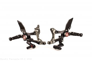 MUE2 Adjustable Rearsets by Gilles Tooling Ducati / Panigale V4 S / 2018