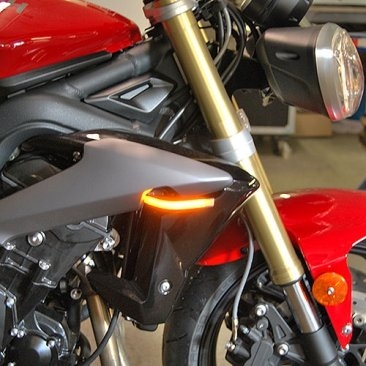 Front Turn Signal Kit by NRC Triumph / Street Triple / 2014