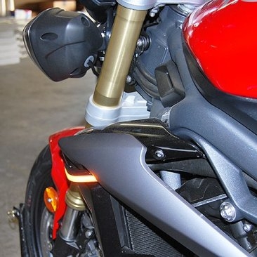 Front Turn Signal Kit by NRC Triumph / Street Triple / 2014