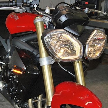 Front Turn Signal Kit by NRC Triumph / Street Triple / 2014