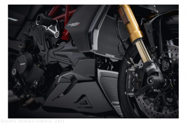  Ducati / Diavel 1260 S / 2021