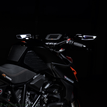 STEALTH Naked Mount Winglet Mirror Set by Rizoma KTM / 1290 Super Duke R /  2023 (BSN010)