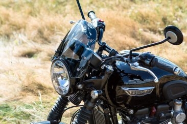 Classic Flyscreen by Dart Flyscreens Triumph / Bonneville T120 / 2016