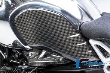 Carbon Fiber Side Tank Cover by Ilmberger Carbon BMW / R nineT / 2015