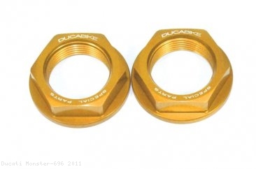 Rear Wheel Axle Nut by Ducabike Ducati / Monster 696 / 2011