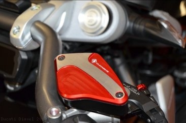 Brake and Clutch Fuild Tank Covers by Ducabike Ducati / Diavel / 2013