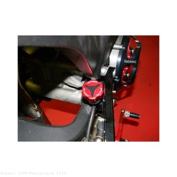 Carbon Inlay Rear Brake Fluid Tank Cap by Ducabike Ducati / 1199 Panigale R / 2013