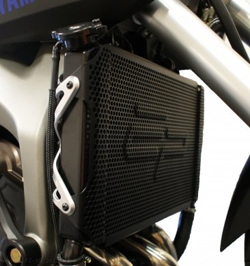 Radiator Guard by Evotech Performance Yamaha / FZ-09 / 2013