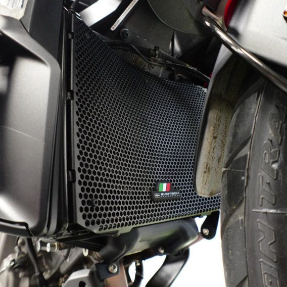 Radiator Guard by Evotech Performance