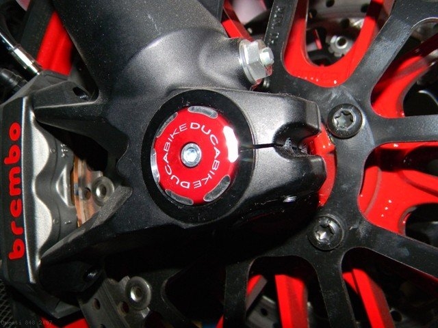Right Side Front Wheel Axle Cap by Ducabike Ducati / 848 / 2007