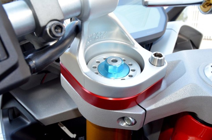 Comfort Bar Riser Kit by Ducabike Ducati / Supersport / 2019