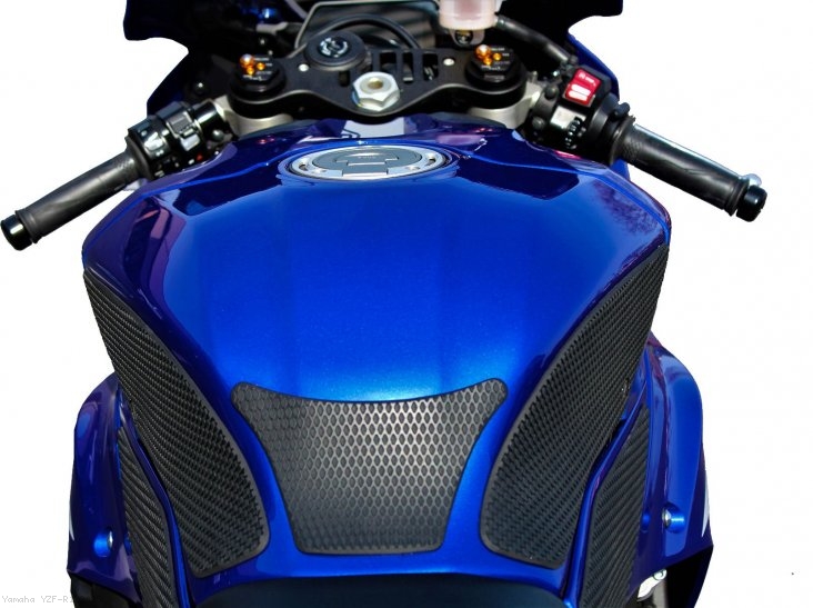 Snake Skin Tank Grip Pads by TechSpec Yamaha / YZF-R1 / 2025
