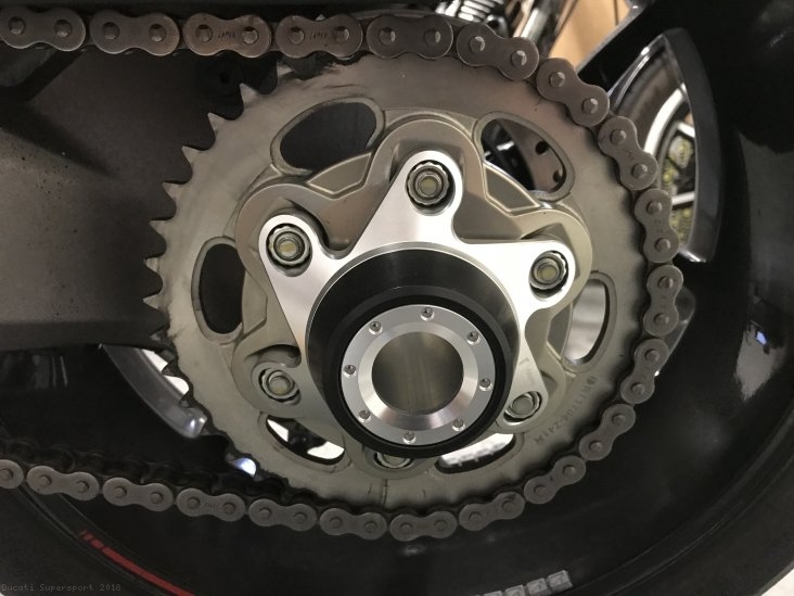 Rizoma Rear Hub Cover Ducati / Supersport / 2018