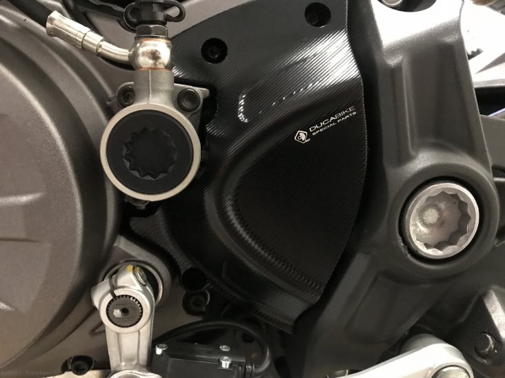 Billet Aluminum Sprocket Cover by Ducabike Ducati / Monster 1200S / 2020