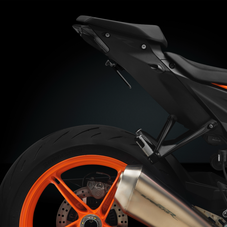 "FLAT-OUT" Tail Tidy Kit by Rizoma