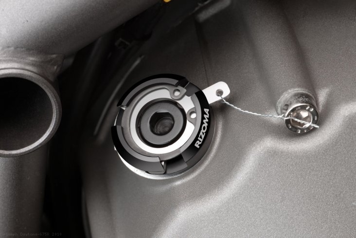 Rizoma Engine Oil Filler Cap TP008 Triumph / Daytona 675R / 2010