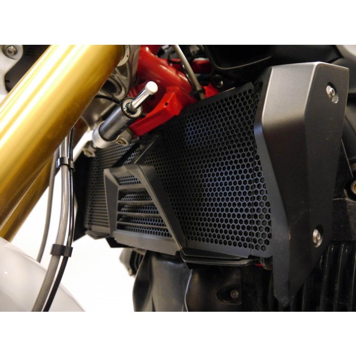 Radiator Guard by Evotech Performance