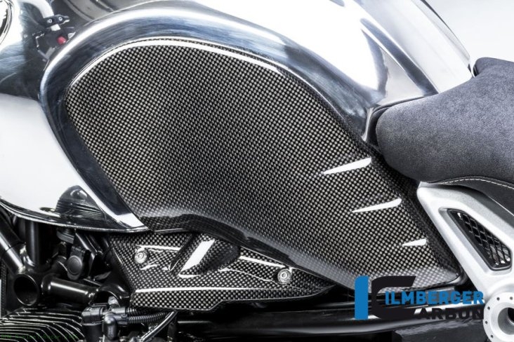 Carbon Fiber Side Tank Cover by Ilmberger Carbon BMW / R nineT Racer / 2016