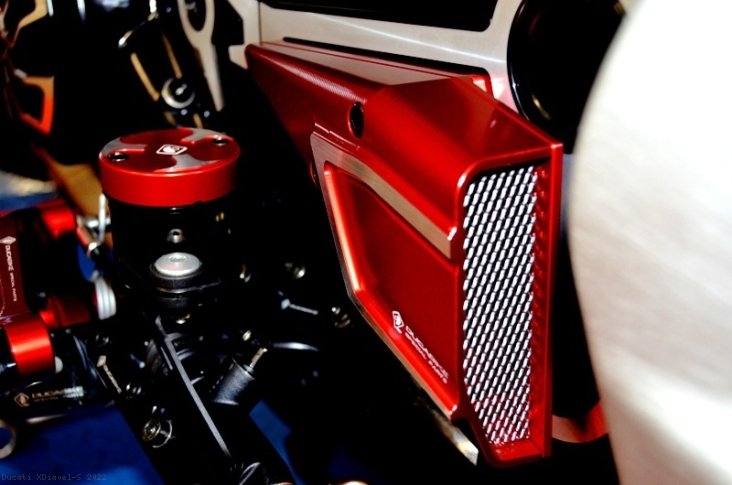 Horizontal Air Intake Grill by Ducabike Ducati / XDiavel S / 2022