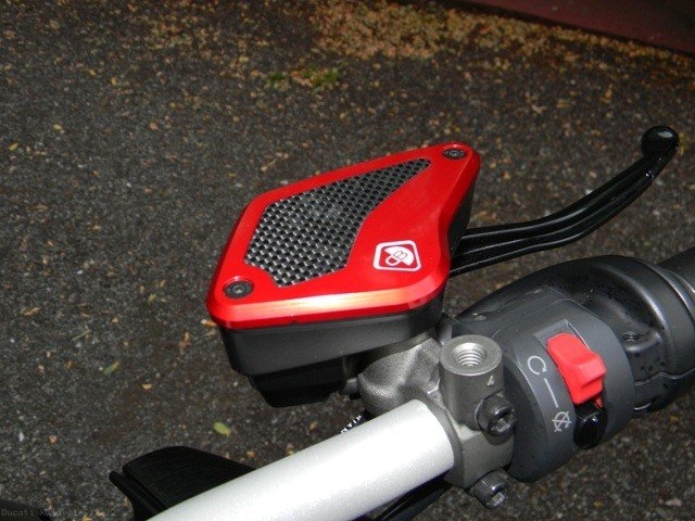 Brake and Clutch Fluid Tank Reservoir Caps by Ducabike Ducati / XDiavel S / 2022