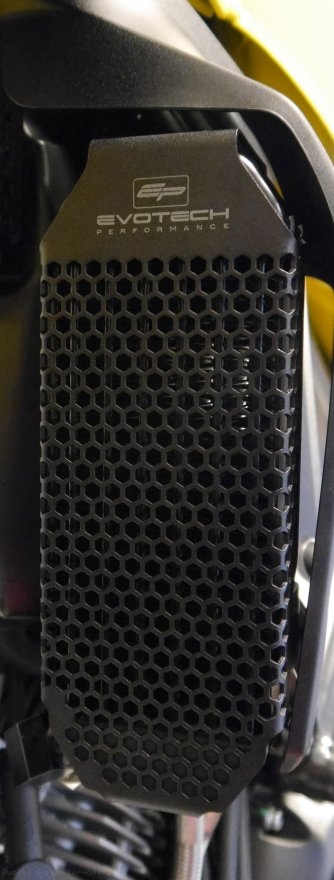 Oil Cooler Guard by Evotech Performance Ducati / Scrambler 800 / 2015