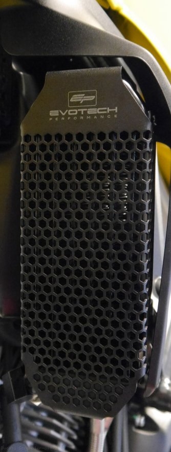 Oil Cooler Guard by Evotech Performance Ducati / Scrambler 800 / 2016