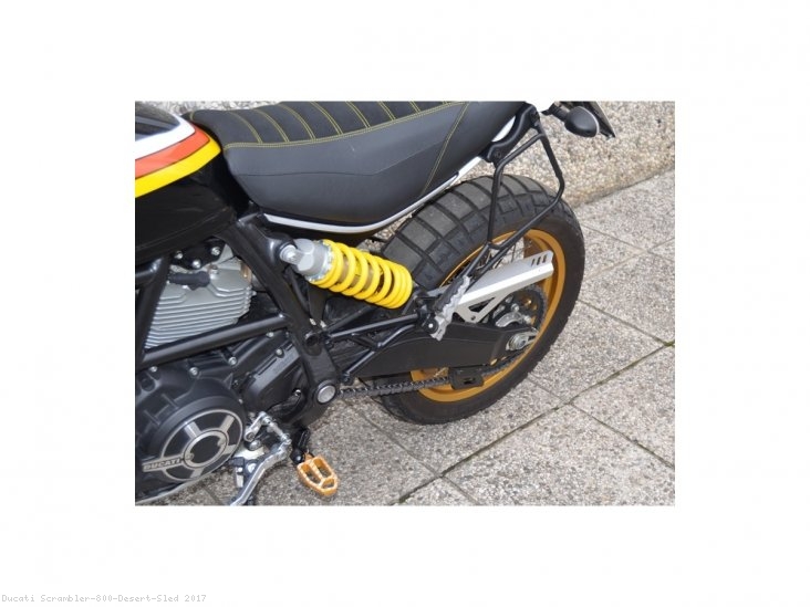 Aluminum Upper Chain Guard by Ducabike Ducati / Scrambler 800 Desert Sled / 2017