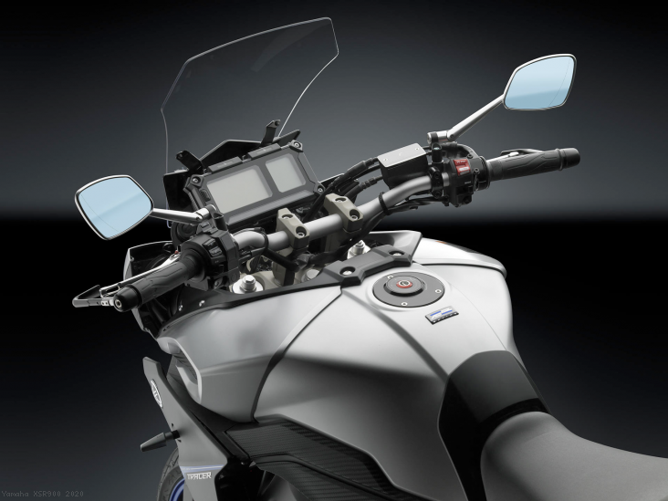 Rizoma Brake Fluid Tank Cover Yamaha / XSR900 / 2020